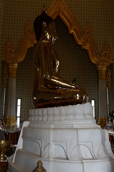 Wat Traimitr-NOV13-019